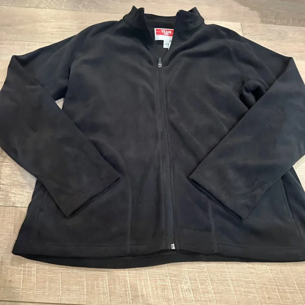 TEAM 365 BLACK ZIP UP JACKET NWOT FLEECE LARGE
